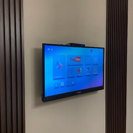 Apartment Middle Center Gallery 2 Skanderbeg Square